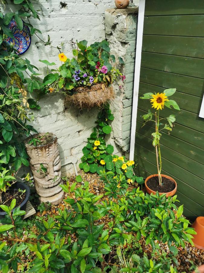 Bed and Breakfast Rosslyn Court Margate Exterior foto