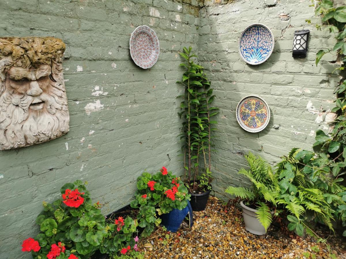 Bed and Breakfast Rosslyn Court Margate Exterior foto
